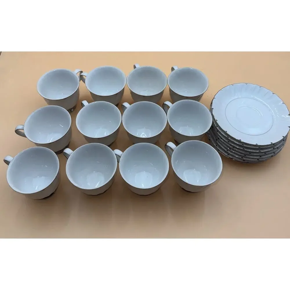 20 Piece Vintage Footed Cups And Saucers Harmony House Heirloom Fine China #351